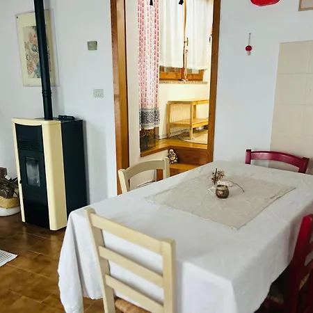 Casa Di Campagna Apartment *